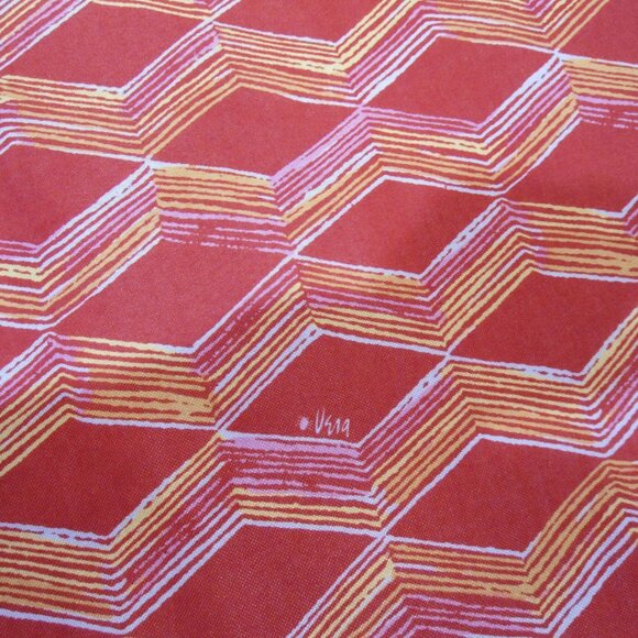 VERA Rectangle 60"x102" Fabric Tablecloth Red White Holiday Colors Modern Vibe - Picture 4 of 10